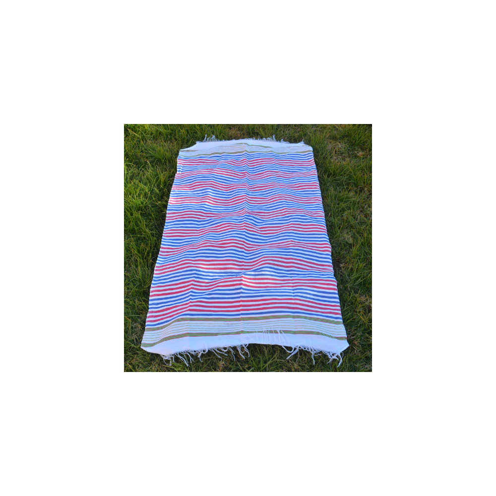 Plaid marocain tissée en coton bleu/blanc et rouge Plaid marocain tissée en coton bleu/blanc et rouge